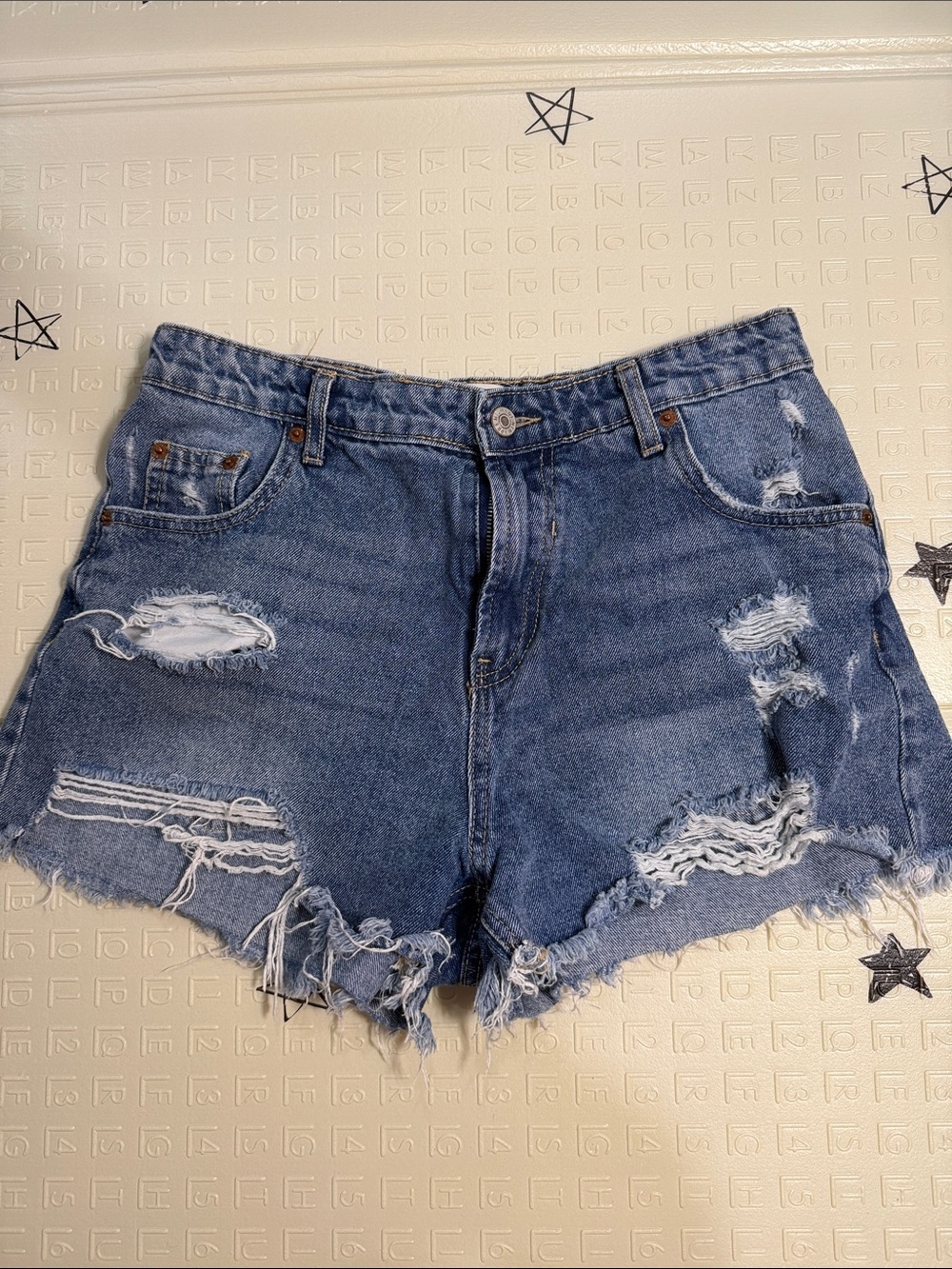 Love Tree Ripped High-Rise Denim Shorts - Blue